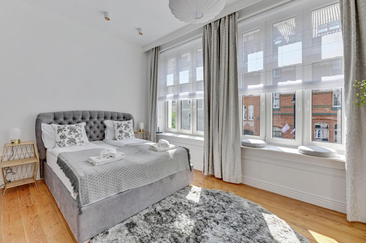 Lion Apartments -Tokio Premium Apartment At The Sopot Center 外观 照片